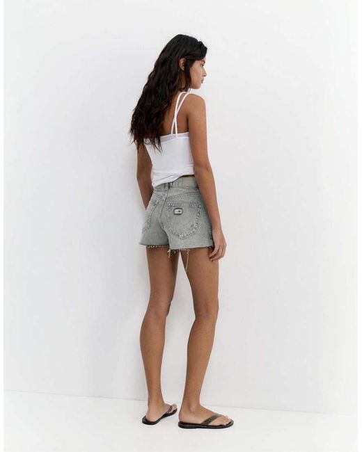 Pull&Bear Gescheurde Denim Short in het White