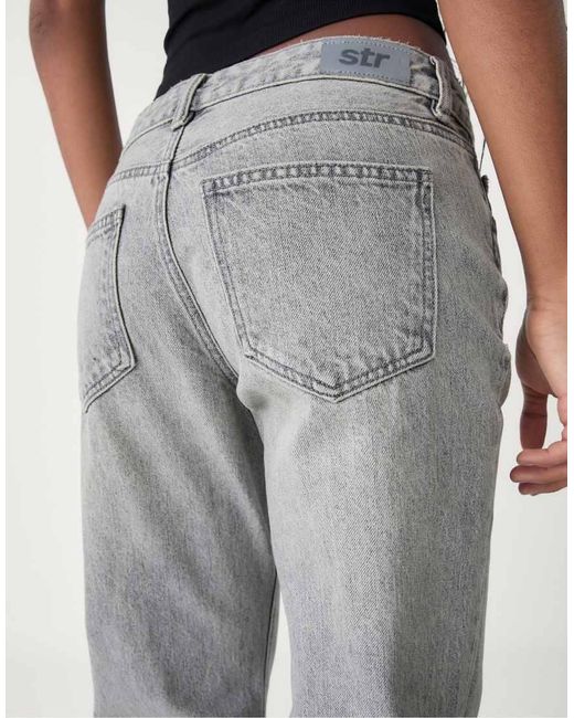 Stradivarius Gray Low-Waist Straight Fit Jeans
