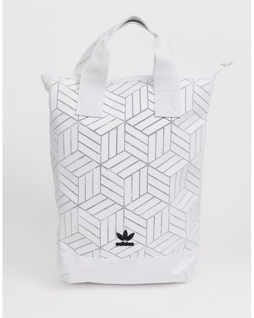 Adidas Originals Black Rucksack mit geometrischem 3D Design und Roll-Umschlag