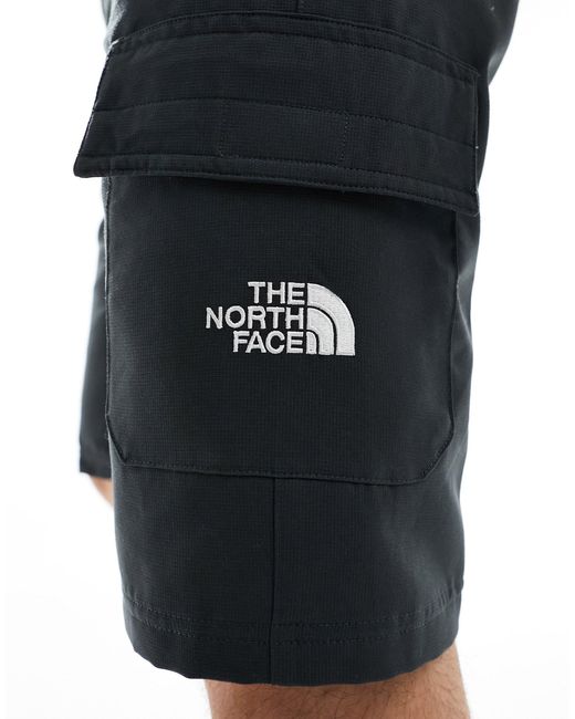 The North Face Gray Horizon Cargo Shorts for men
