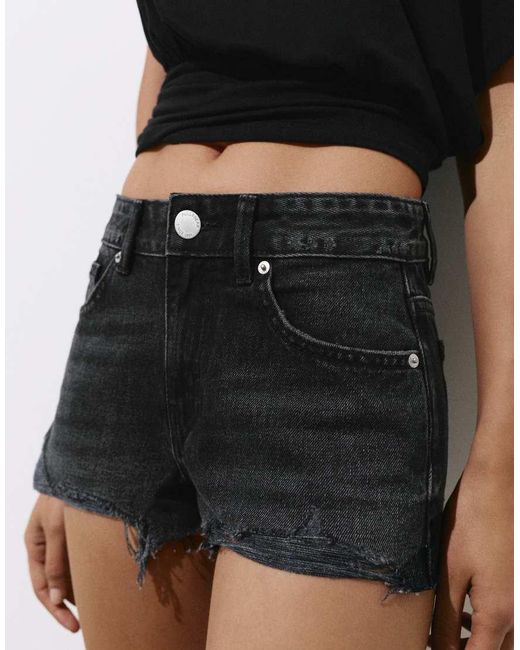Pull&Bear Gescheurde Denim Short in het Black