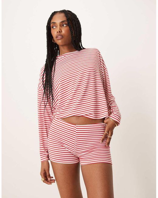 ASOS Gestreepte Micro Short Met Rood En Wit, Deel Van Co-Ord Set in het Pink