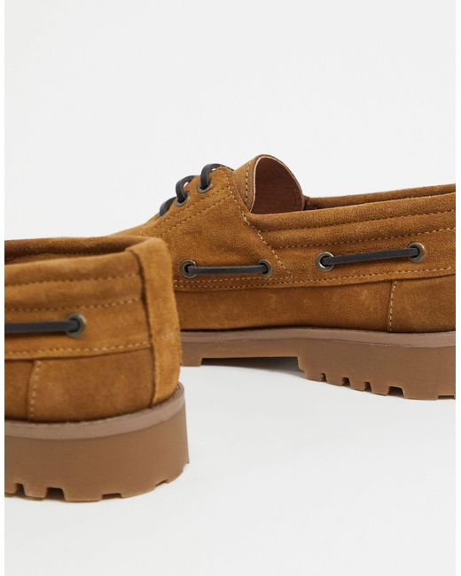 Nauticos ante new arrivals