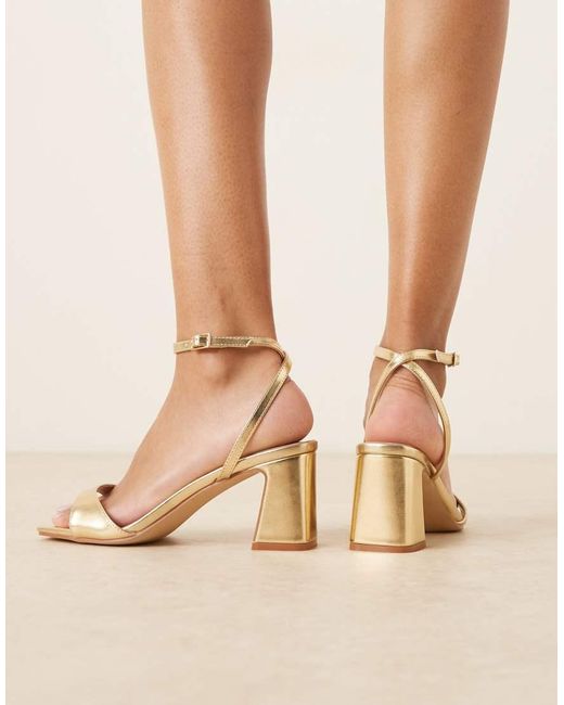 Raid Wide Fit Brown Cora Block Heeled Sandals