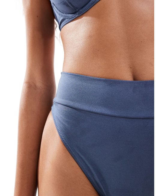 Heat - slip bikini a vita alta polvere di Weekday in Blue