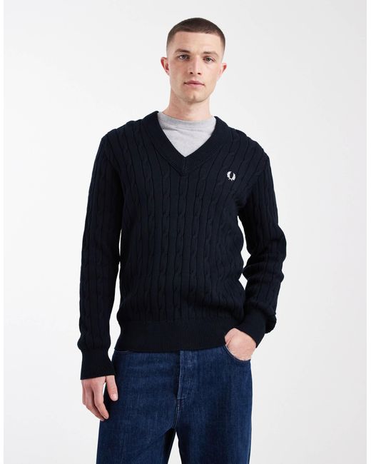 Pull col v en maille torsadée Fred Perry pour homme en coloris Blue