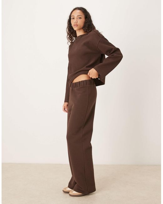 Pantalon épais côtelé d'ensemble à coupe large - chocolat ASOS en coloris Brown