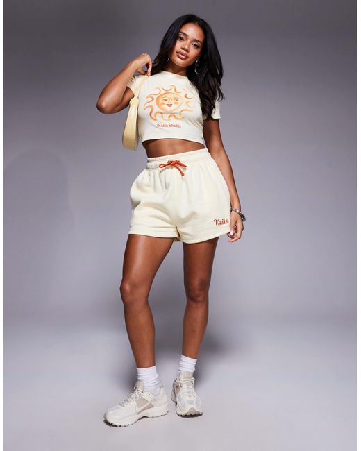 Kaiia Yellow – sweatshorts