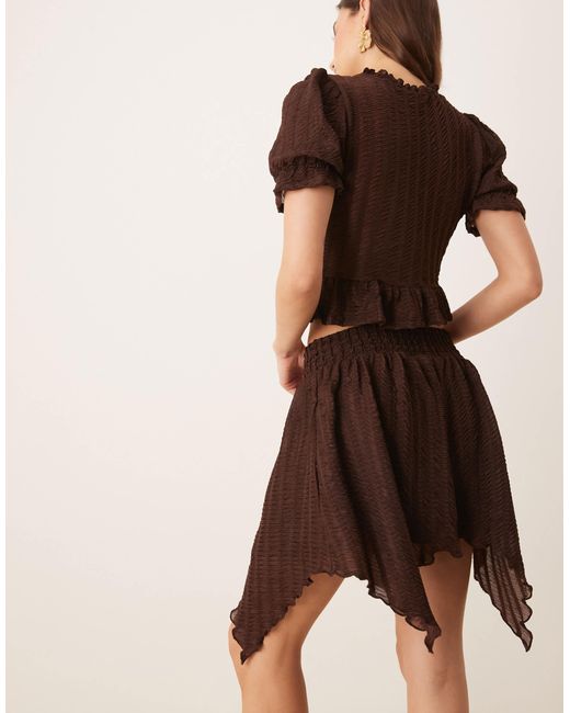 ASOS Natural – gesmokter minirock