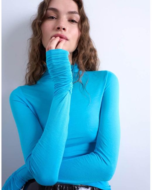 Top A Maniche Lunghe Accollato di TOPSHOP in Blue