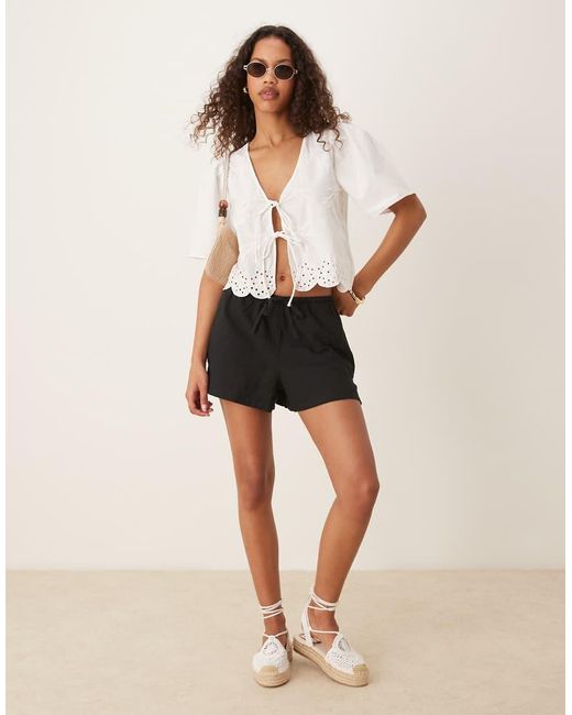 Jdy White Tie Front Broderie Cropped Blouse