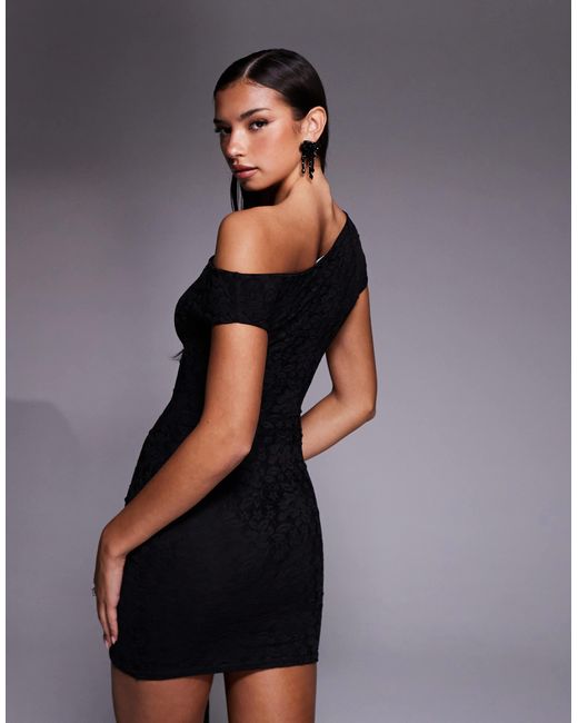 Exclusivité - - robe courte à épaules dénudées avec taille drapée Kaiia en coloris Blue