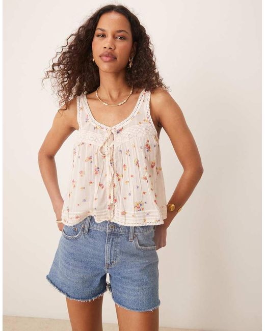 ASOS Cami Met Kanten Rand En Knoopsluiting in het Blue