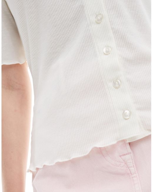 Pieces White Lettuce Edge Button Front Short Sleeve Top