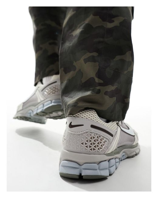 Zoom - vomero 5 se - sneakers grigio chiaro di Nike in Gray da Uomo