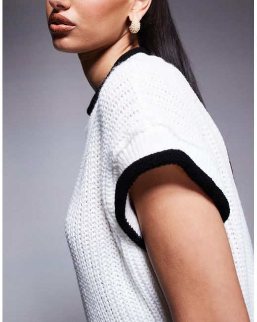 Missy Empire White Missy Empire Cropped Contrast Trim Jumper