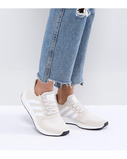 adidas Originals Originals Swift Run Trainers In Cream With White Stripe |  Lyst UK