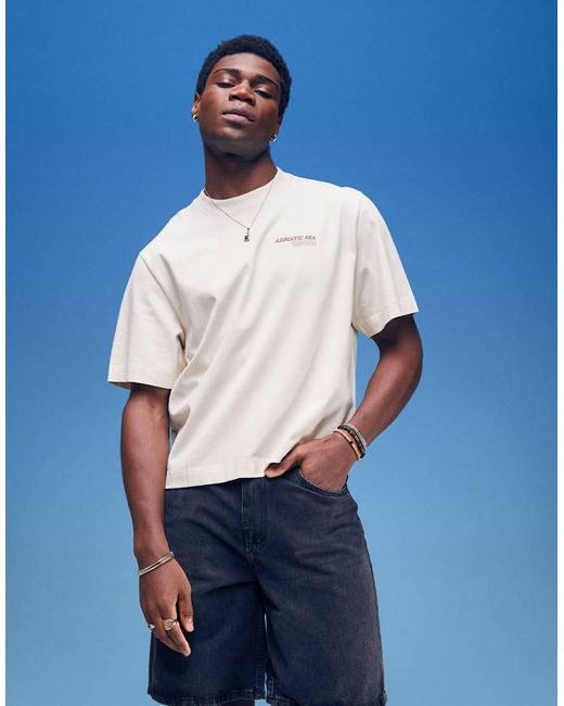 Camiseta Corta Con Estampado Trasero Destination De -Neutro Abercrombie & Fitch de hombre de color White