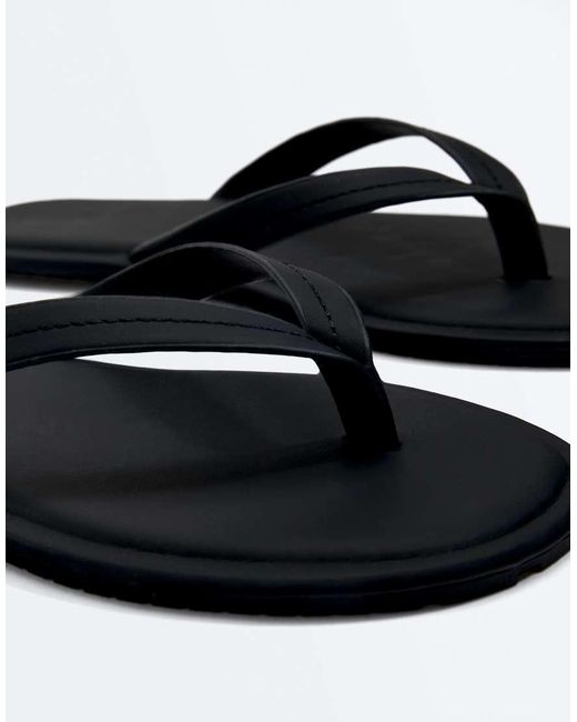 Oysho White Flat Sandals With Topstitching