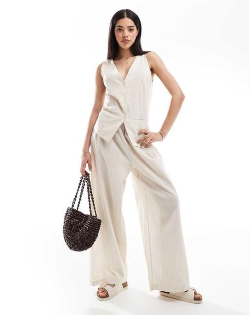 esmé studios Exclusives in het White