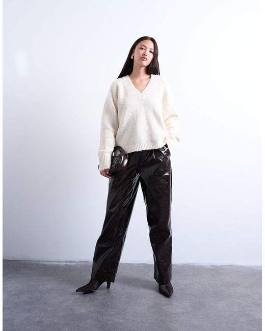 TOPSHOP White Knitted Wool Blend Fluffy V Neck Jumper