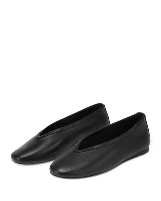 Nokwol Black Lane Flats