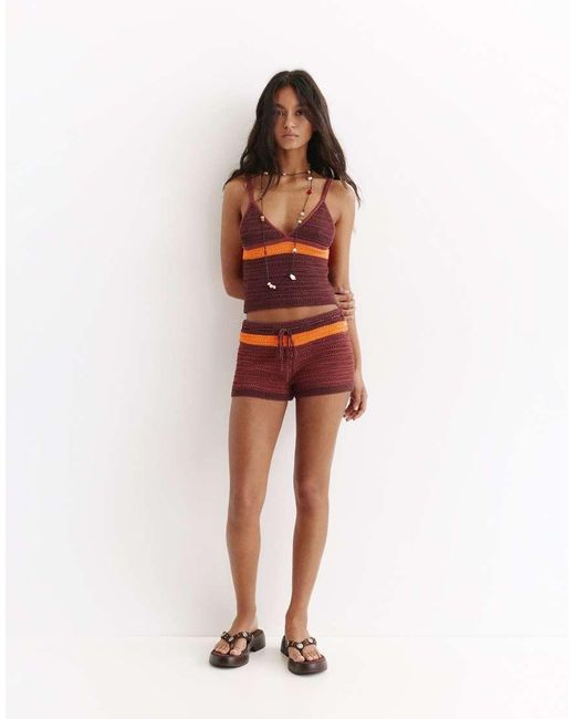 Top di Pull&Bear in Red