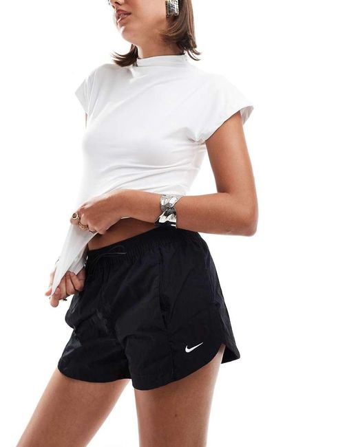 Nike Windrunner in het White