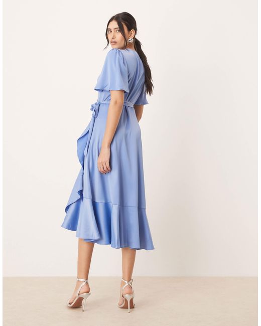 Y.A.S Blue – midi-wickelkleid aus satin