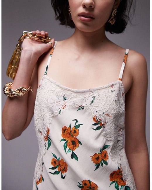 Premium - robe nuisette longue à imprimé fleuri avec détails en dentelle - /blanc TOPSHOP en coloris Orange