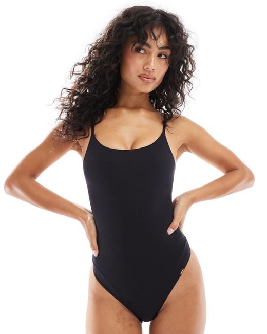 DORINA Black – basic-string-body aus mikrofaser