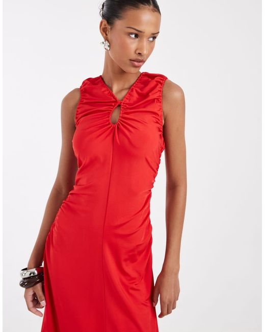 & Other Stories Red Ruched Sleeveless Midi Dress With Keyhole