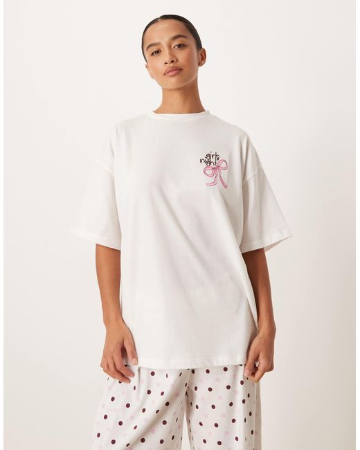 ASOS Natural Asos design petite – pyjama mit oversize-t-shirt mit "girls night"-motivprint und weit geschnittener hose