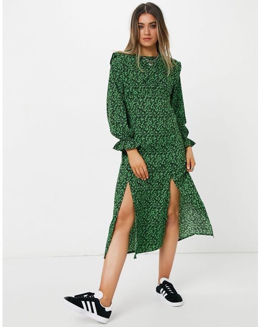 New Look Midi Jurk Met Schoudervullingen En Splits in het Green