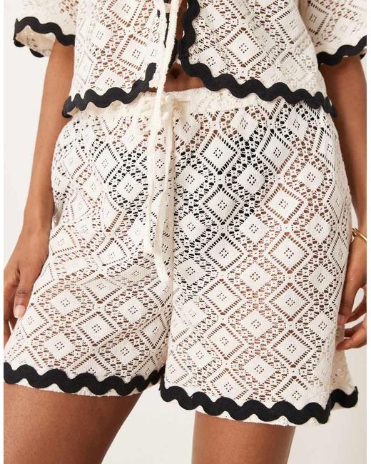 Aray Natural Crochet Beach Short Co-ord With Contrast Trim