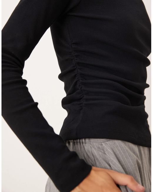 ASOS Black – langärmliges, geripptes oberteil