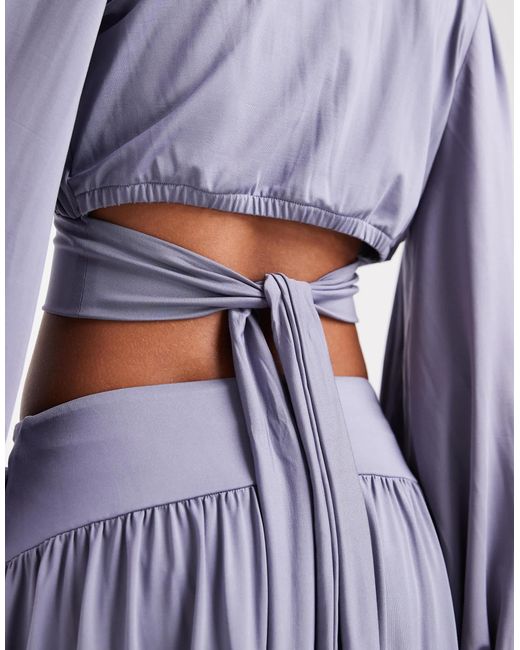 ASOS Blue – figurbetontes, drapiertes oberteil