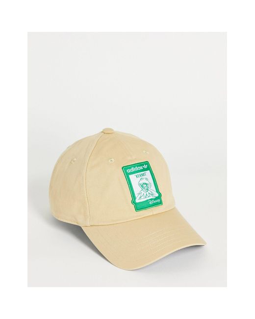 X disney - cappello con visiera unisex beige con ricamo di kermit la rana di Adidas Originals in Green