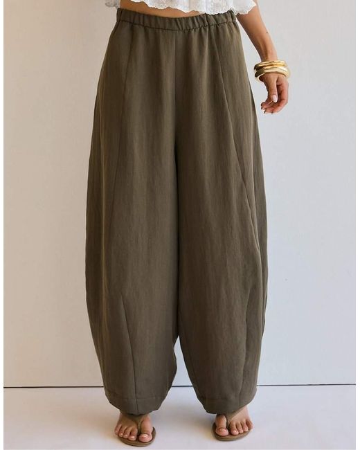 Stradivarius Natural Lyocell-blend Barrel Trousers