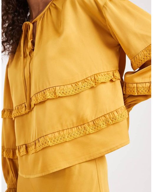 Wednesday's Girl Metallic Floaty Lace Tie Detailed Blouse