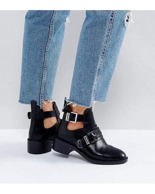 Pimkie Cut Out Buckle Boots in Black | Lyst Australia