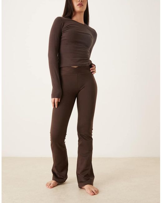 Hollister Natural Gilly Hicks V Waist Flare Trousers