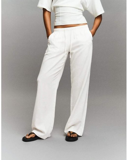 Bershka White Petite Linen Blend Trousers With An Elasticated Waistband