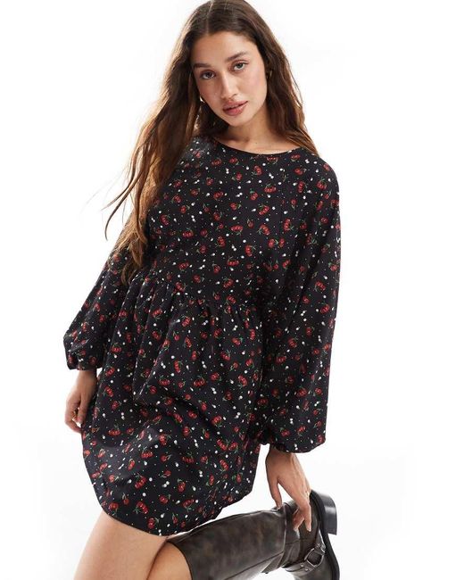 Daisy Street Aangerimpelde Mini Jurk Met Lange Mouwen in het Black