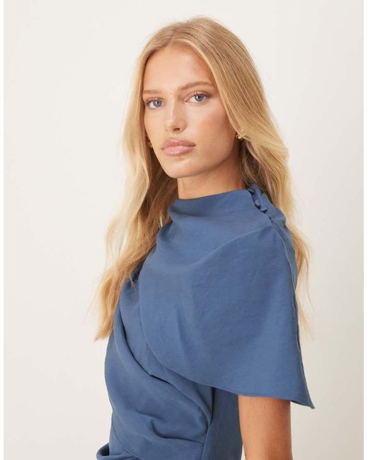 ASOS Hoogsluitende Maxi-Jurk Met Gedrapeerd Lijfje Met Cape in het Blue