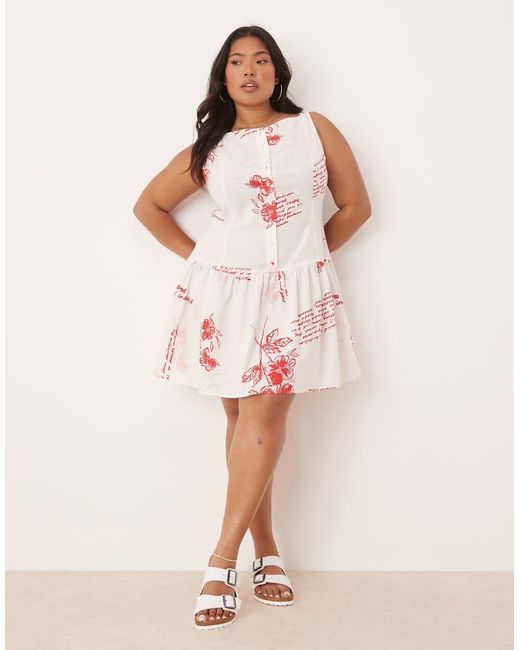 Vestido Corto Abotonado Con Estampado Floral Rojo, Cintura Baja Y Cuello Barco De Asos Design Curve ASOS de color Pink