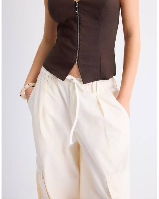 Stradivarius White Poplin Trousers With Stoppers