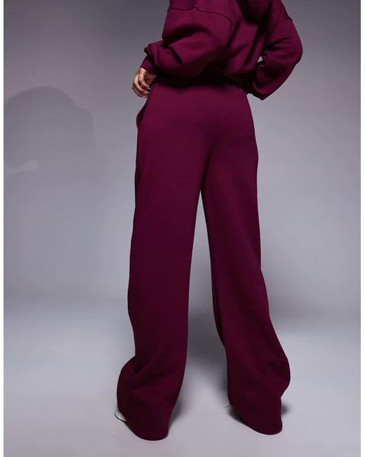 Joggers A Fondo Ampio Bordeaux E Crema di Kaiia in Purple
