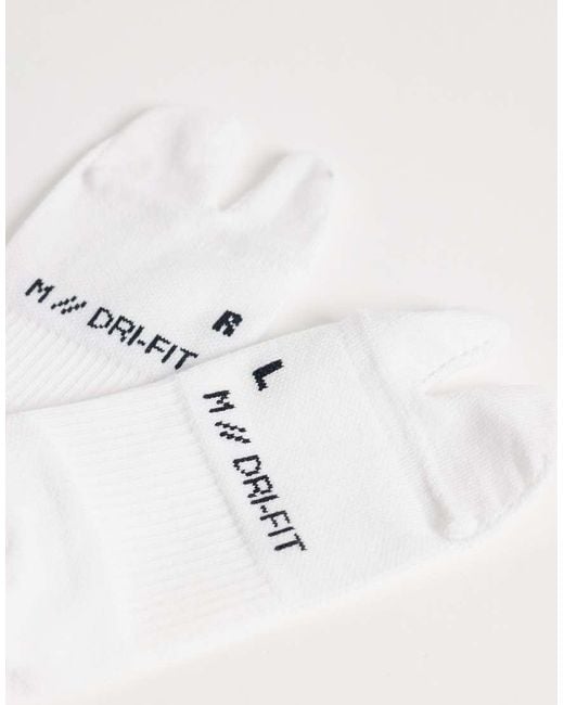 Nike White Everyday Rift Split Toe Crew Socks