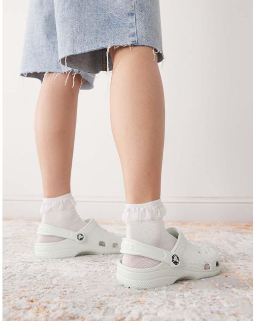 CROCSTM Natural Classic Clog